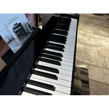 Casio Privia PX-S7000 Pianoforte digitale nero con stand e pedaliera ( esposto )